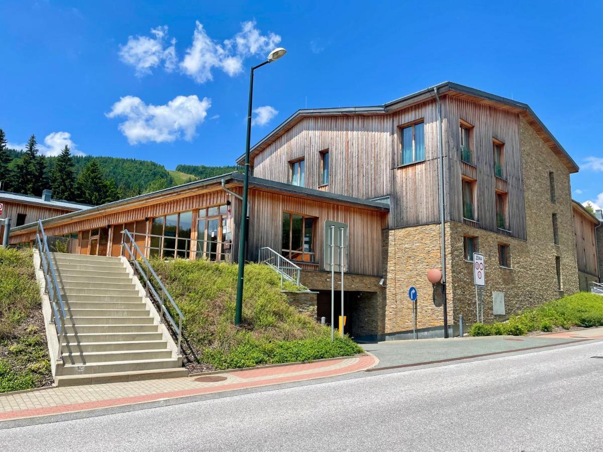 Suites And Apartments Medvedin Špindlerŭv Mlýn 外观 照片